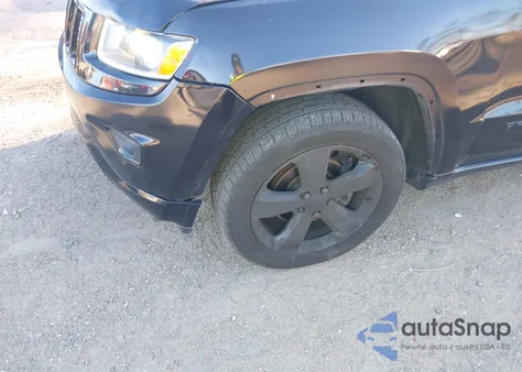 2015 Jeep Grand Cherokee Altitude z USA, uszkodzony, nr VIN 1C4RJFAG0FC197326